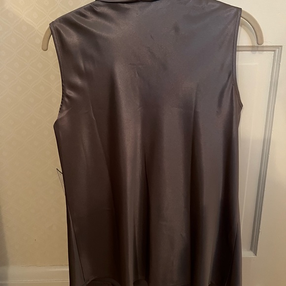 Nine West Tank - Picture 3 of 7